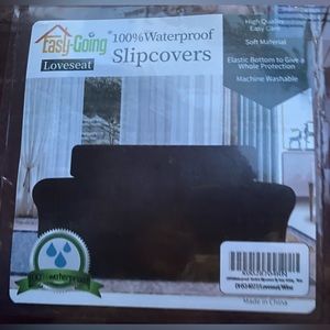 Wine red waterproof brand new 2 seat sofa covers great for spilings